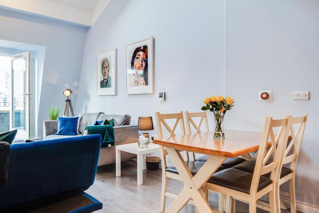 City Centre Top Floor Apartment In Belfast City Centre Экстерьер фото