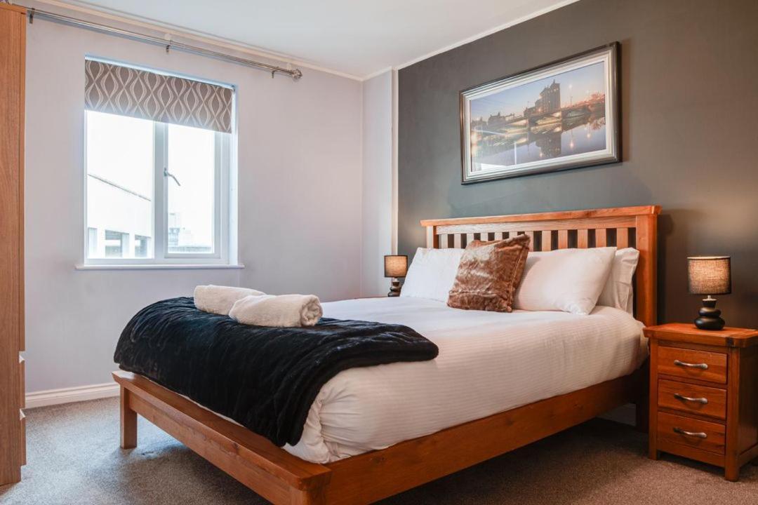 City Centre Top Floor Apartment In Belfast City Centre Экстерьер фото
